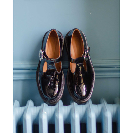 Derbies Bloomsbury Réglisse de face
