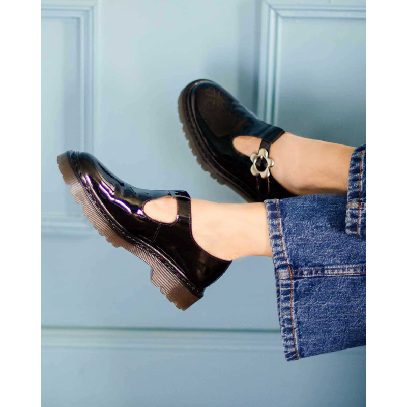 Derbies Bloomsbury Réglisse portée croisée